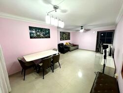 Blk 218 Jurong East Street 21 (Jurong East), HDB 4 Rooms #609197321